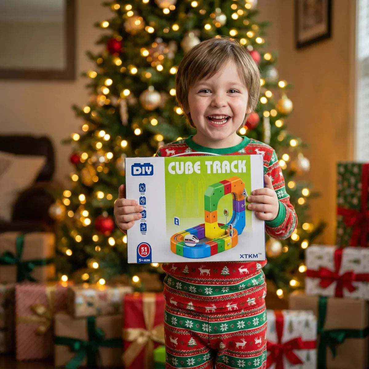 BuildLoop™ DIY Magnetic Train Track Set – Creative and active - Brinoa