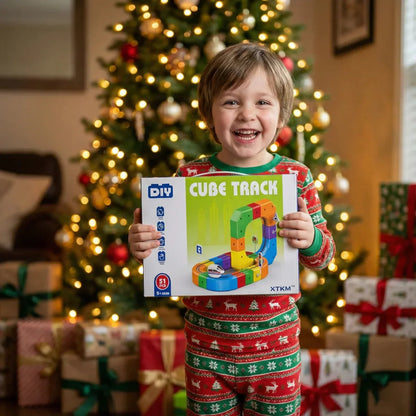 BuildLoop™ DIY Magnetic Train Track Set – Creative and active - Brinoa